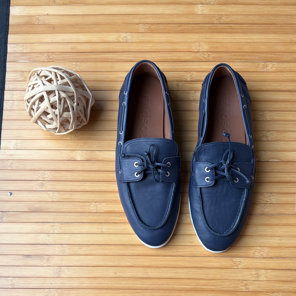 AEROSOLES Navy Boat Shoes Women's Loafer Size 9.5M